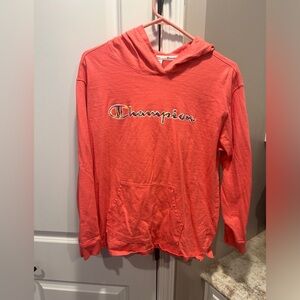 Women’s Champion hoodie logo shirt pink large